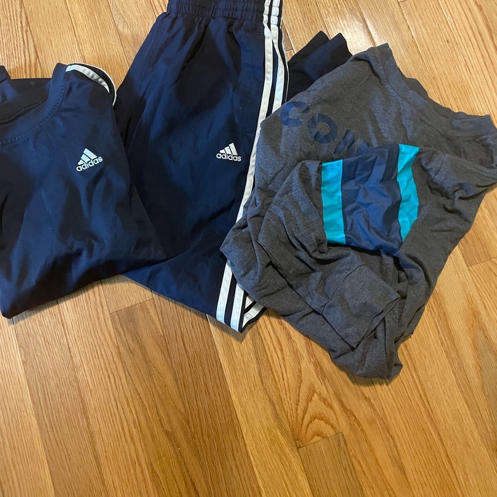 Bundle Addis top and bottom other converse top used